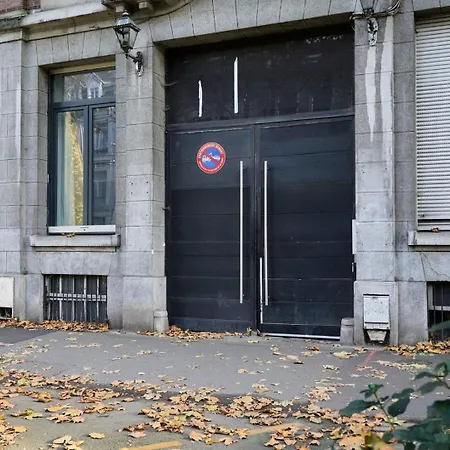 Bright 3-bedroom 2-bathroom Flat. Apartment Lille